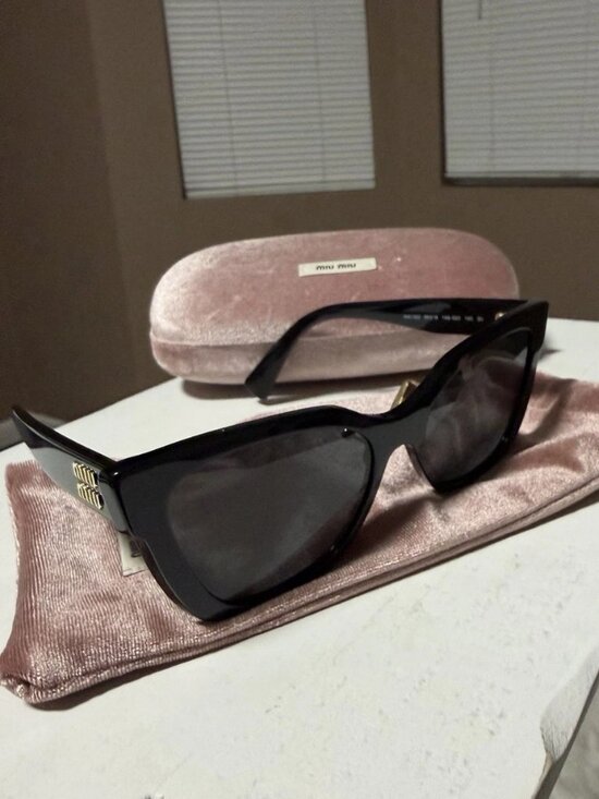 Miu Miu MU 01VS Cat Eye Sunglasses main image 4